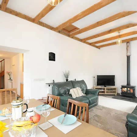 Holiday home The Dairy Barn Camelford